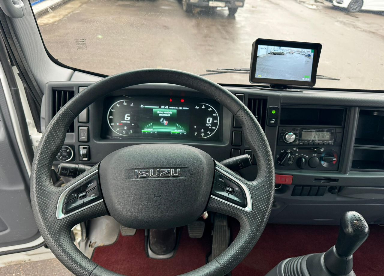 Новый Тентованный грузовик Isuzu Elf: фото 19