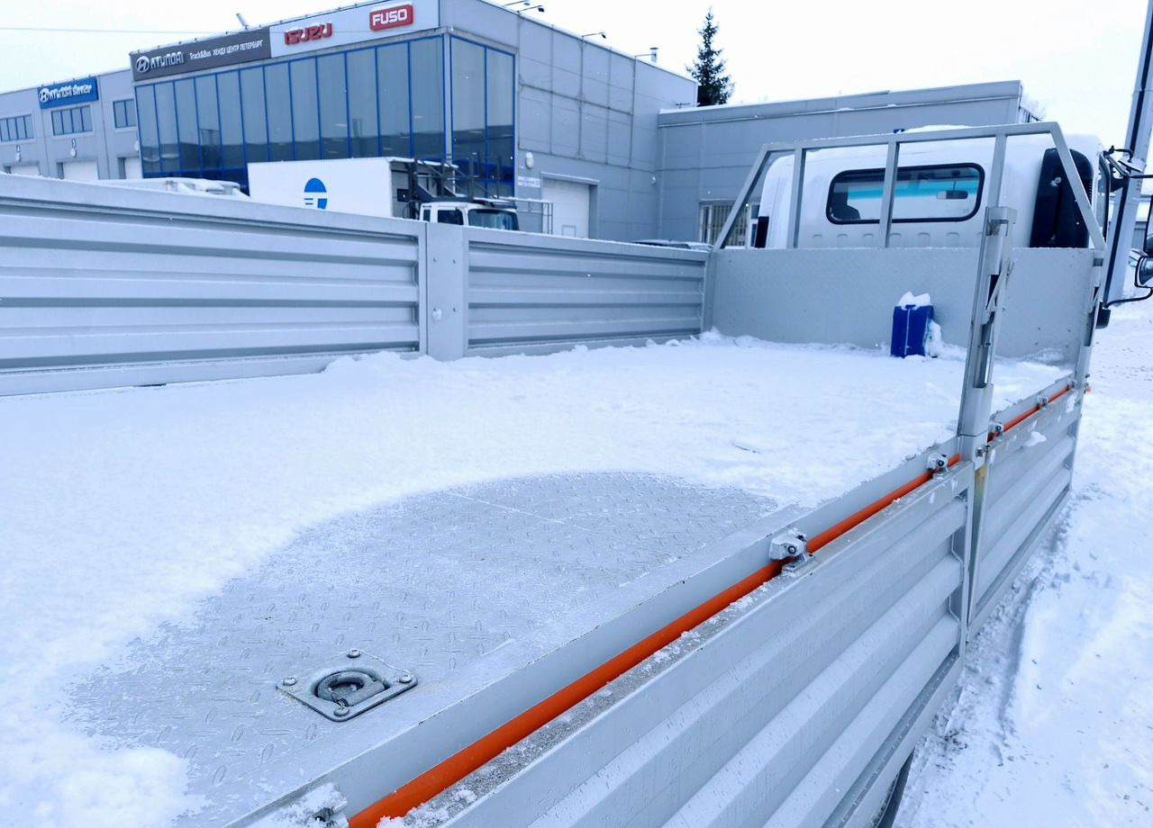 Новый Бортовой грузовик/ Платформа Isuzu Elf: фото 9