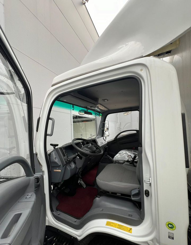 Новый Рефрижератор Isuzu Elf: фото 13