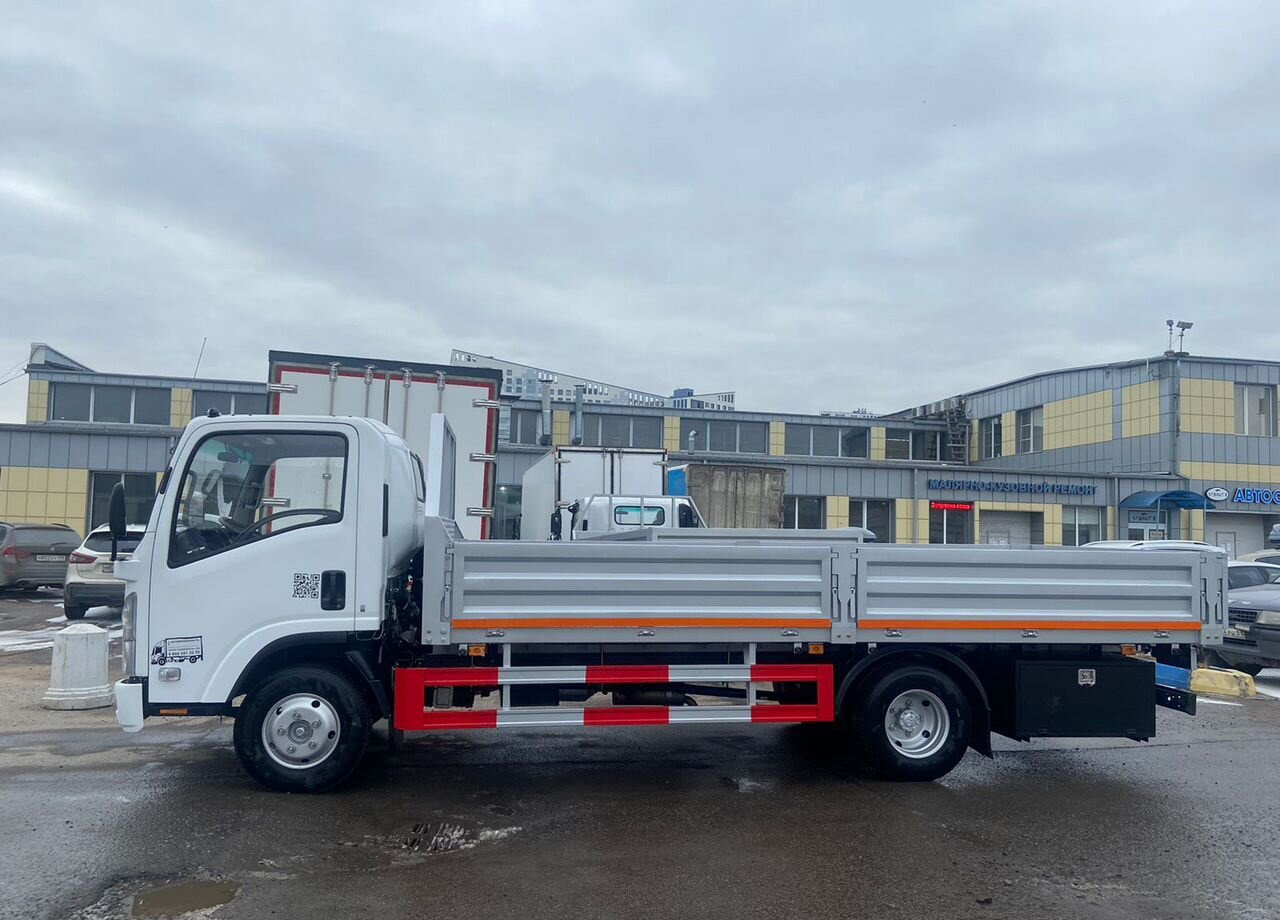 Isuzu Elf - Бортовой грузовик/ Платформа: фото 4 Isuzu Elf - Бортовой грузовик/ Платформа: фото 4