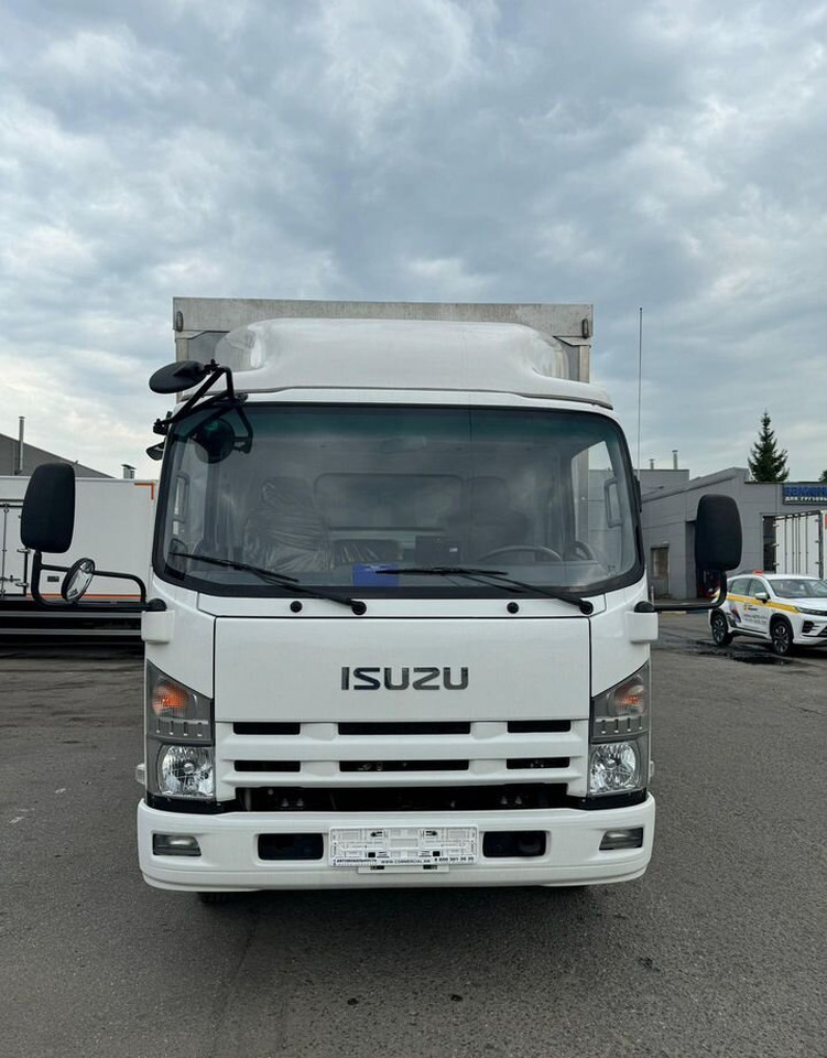 Isuzu Elf - Бортовой грузовик/ Платформа: фото 3 Isuzu Elf - Бортовой грузовик/ Платформа: фото 3