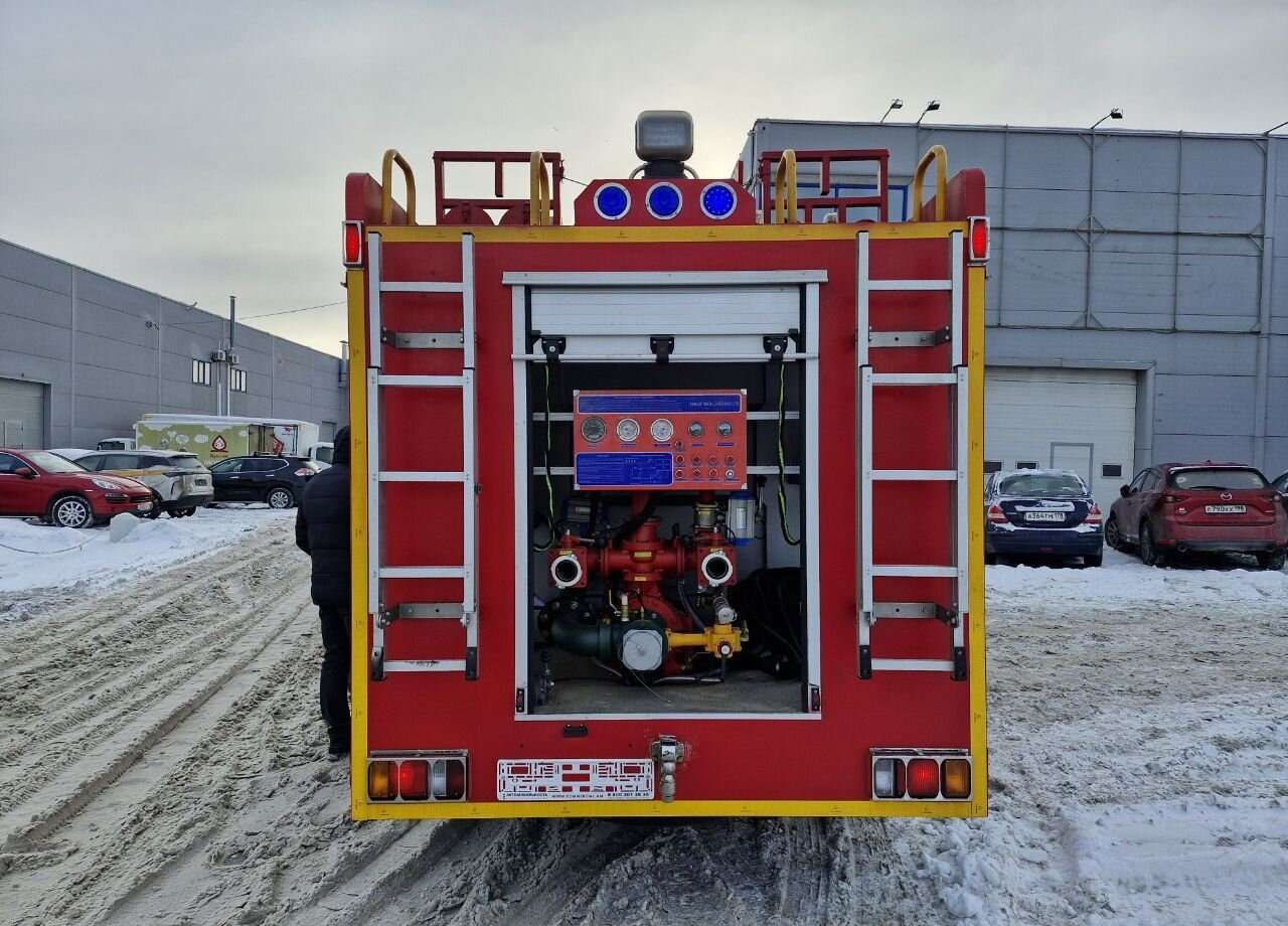 Новый Пожарная машина Isuzu FVR34: фото 7 Новый Пожарная машина Isuzu FVR34: фото 7