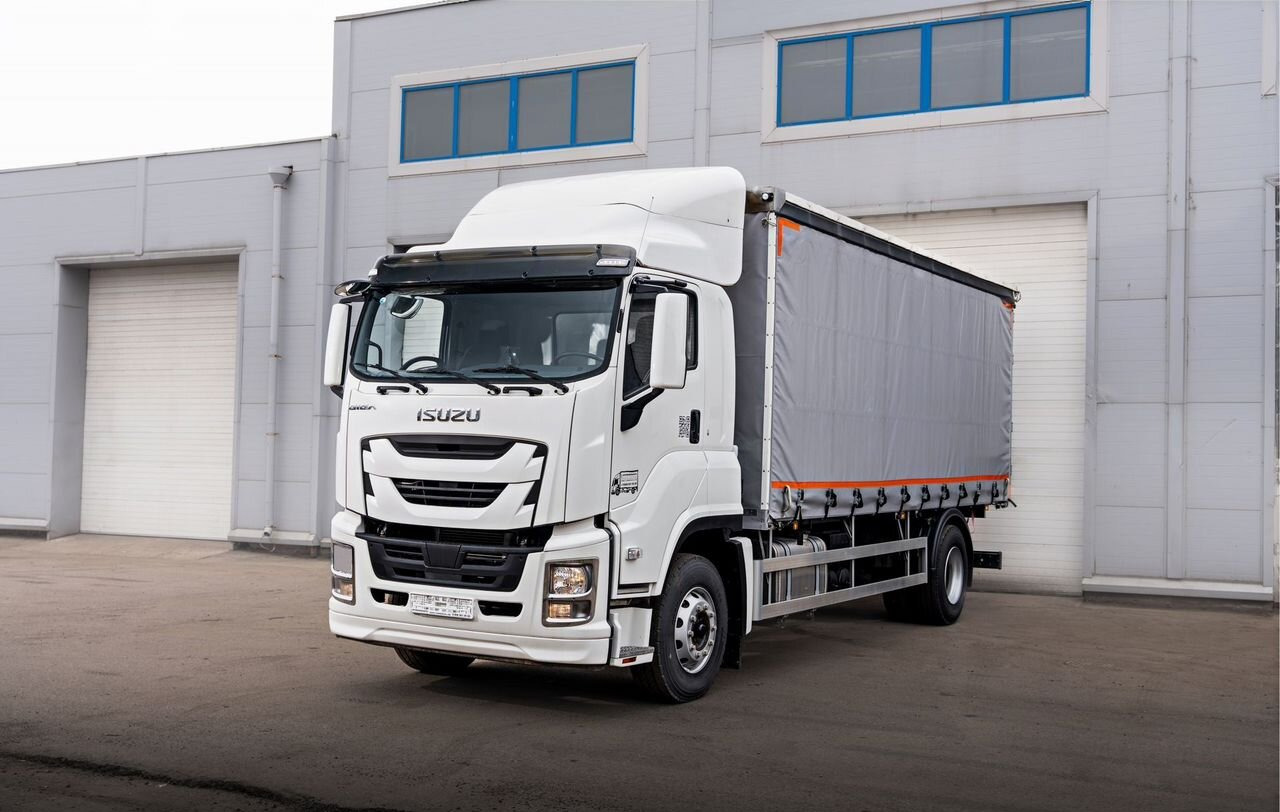 Isuzu Forward (F-Series) - Тентованный грузовик: фото 1 Isuzu Forward (F-Series) - Тентованный грузовик: фото 1