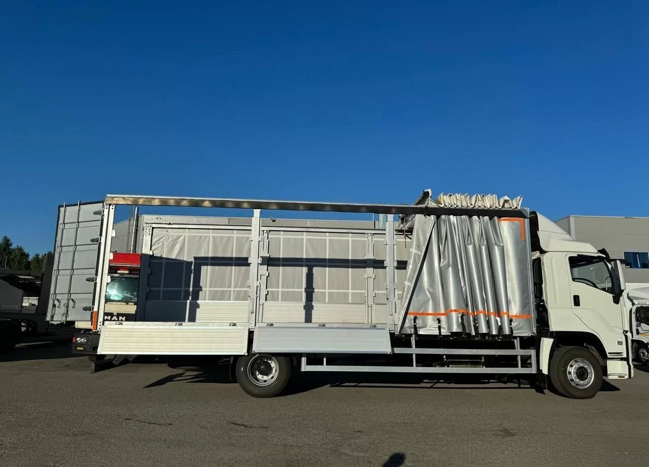 Isuzu Forward (F-Series) - Тентованный грузовик: фото 3 Isuzu Forward (F-Series) - Тентованный грузовик: фото 3