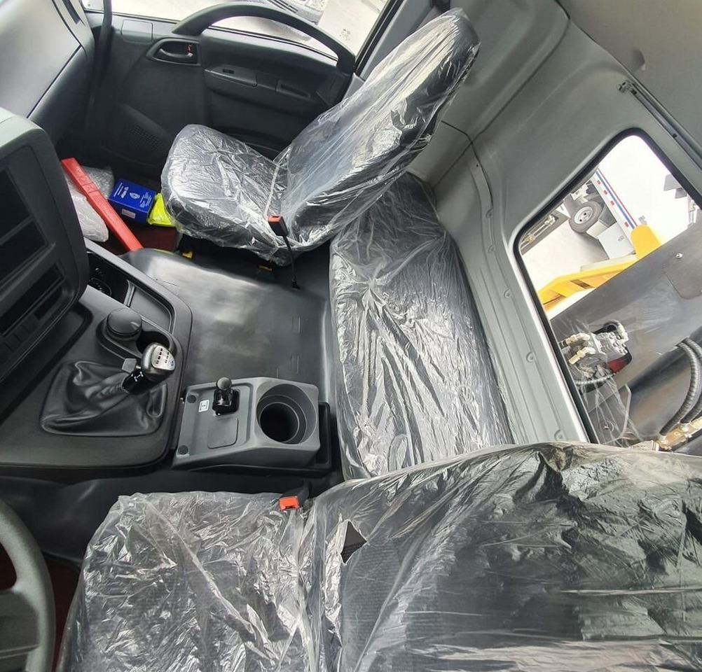 Новый Эвакуатор Isuzu Forward (F-Series): фото 10
