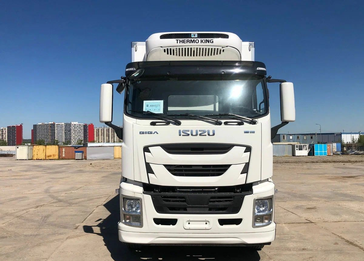 Isuzu Giga (C-series) - Рефрижератор: фото 3 Isuzu Giga (C-series) - Рефрижератор: фото 3