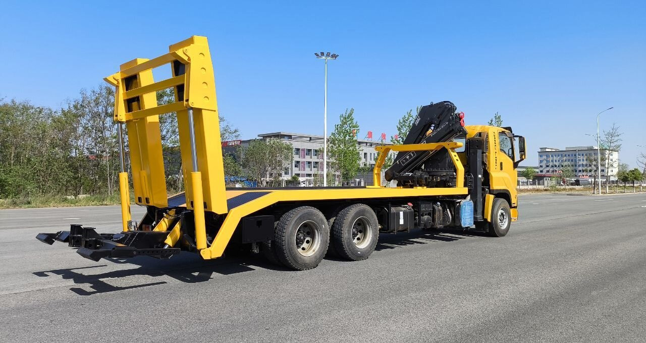 Новый Эвакуатор Isuzu Giga (C-series): фото 11 Новый Эвакуатор Isuzu Giga (C-series): фото 11