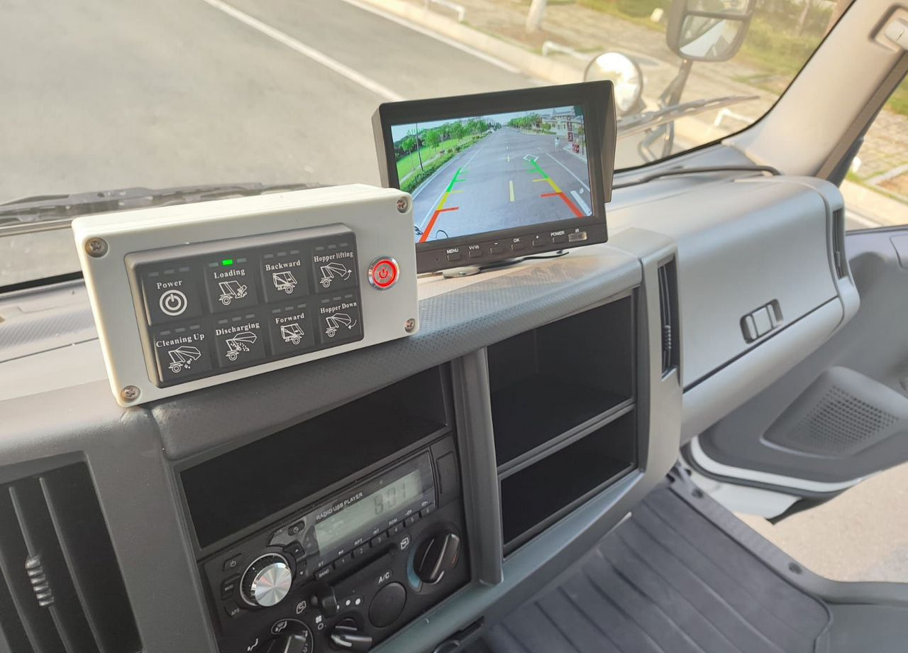 Мусоровоз Isuzu NQR90 L-H: фото 15