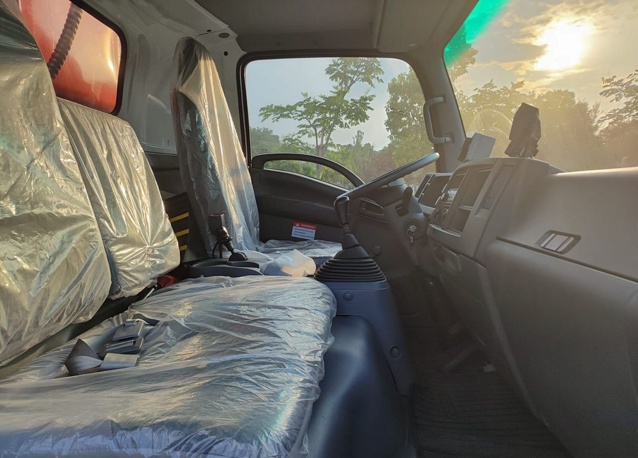 Мусоровоз Isuzu NQR90 L-H: фото 13