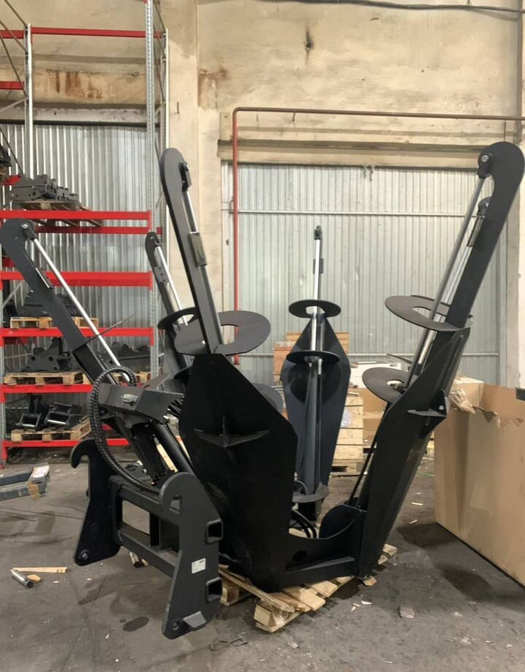 Пересадчик деревьев на погрузчик - Навесное оборудование: фото 2 Пересадчик деревьев на погрузчик - Навесное оборудование: фото 2