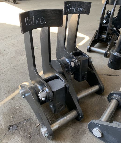 Плита переходная на гидровращатель - Сцепное устройство: фото 2 Плита переходная на гидровращатель - Сцепное устройство: фото 2