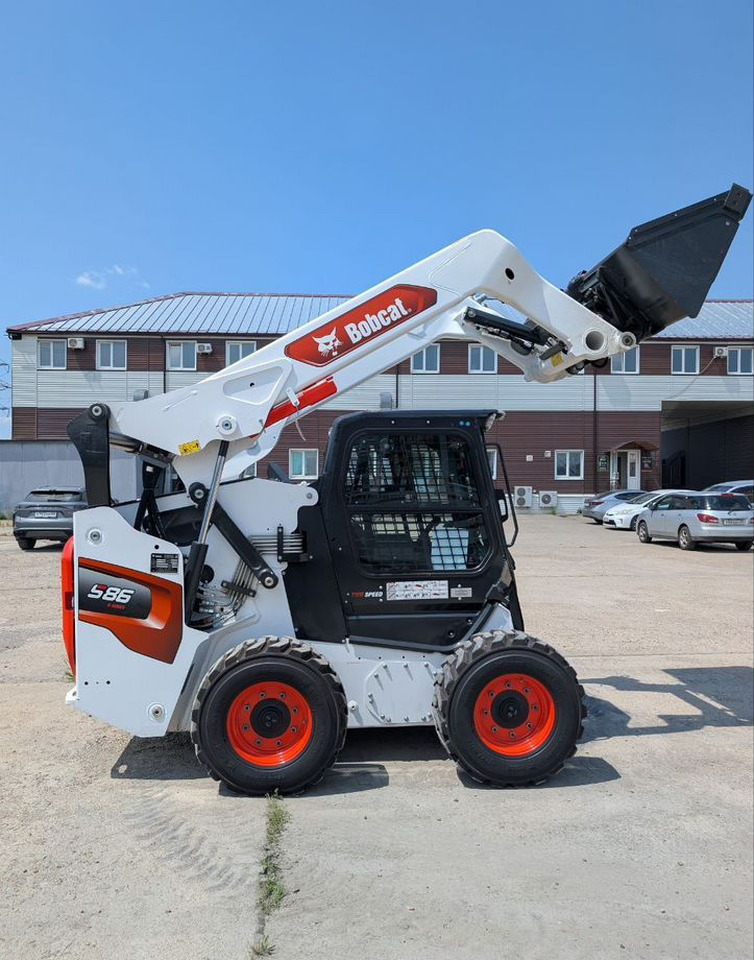 Bobcat S770 - Мини-погрузчик с бортовым поворотом: фото 5 Bobcat S770 - Мини-погрузчик с бортовым поворотом: фото 5