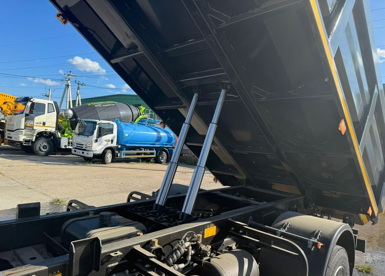 Новый Самосвал Isuzu Elf: фото 17 Новый Самосвал Isuzu Elf: фото 17