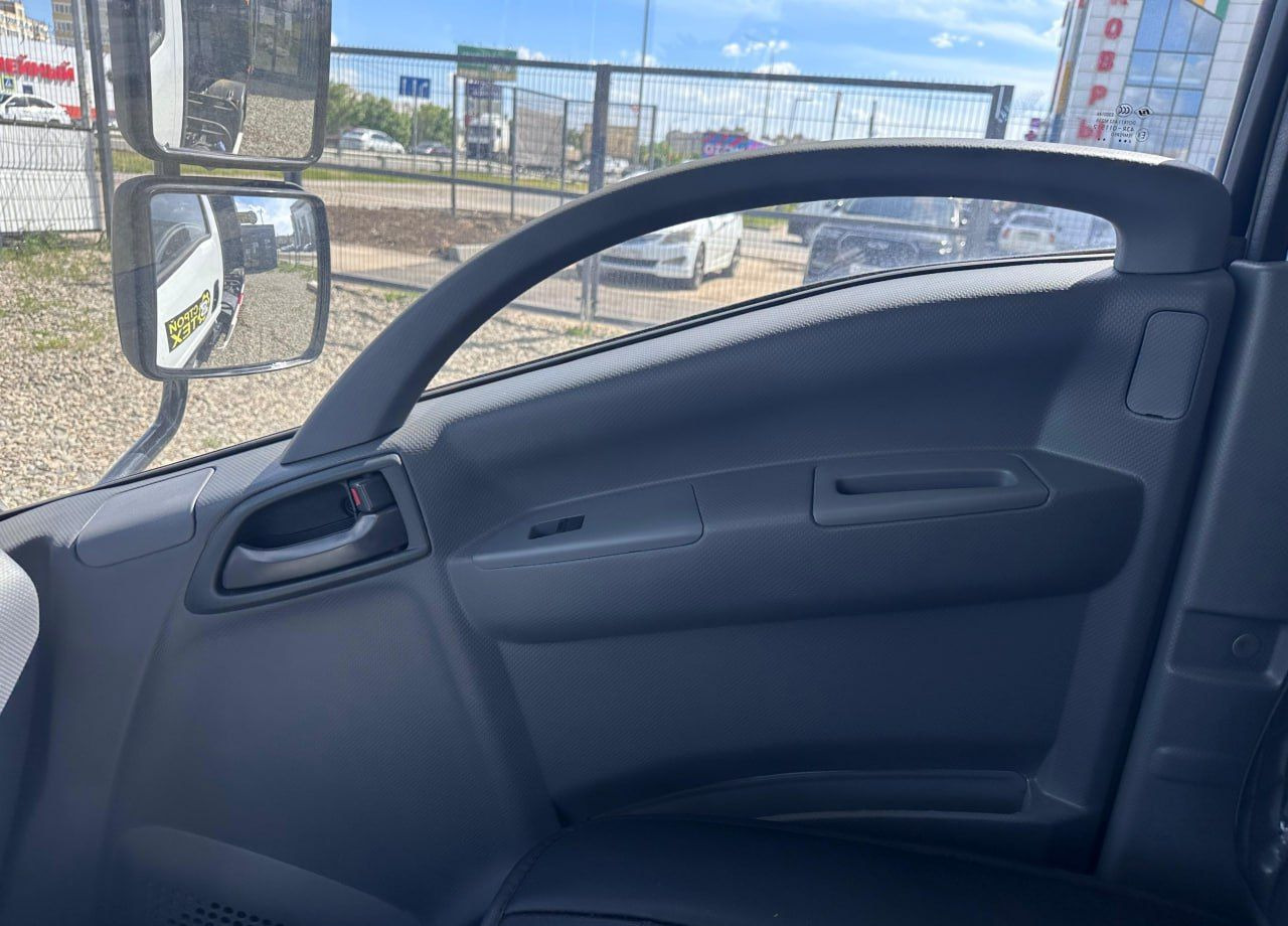 Новый Самосвал Isuzu Elf: фото 15 Новый Самосвал Isuzu Elf: фото 15