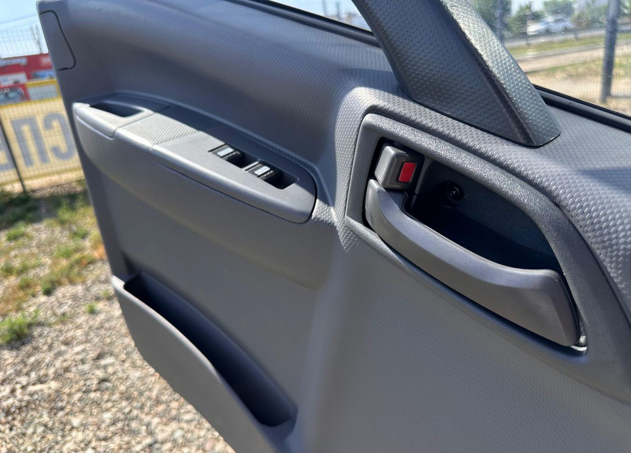 Новый Грузовик бортовой/ Платформа, Автоманипулятор Isuzu Elf: фото 18