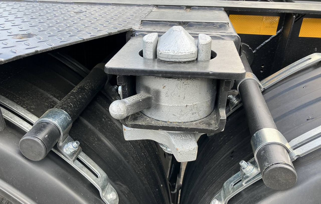 Новый Полуприцеп-контейнеровоз/ Сменный кузов Амкар (Автомастер) AM 9460-33 S: фото 30 Новый Полуприцеп-контейнеровоз/ Сменный кузов Амкар (Автомастер) AM 9460-33 S: фото 30