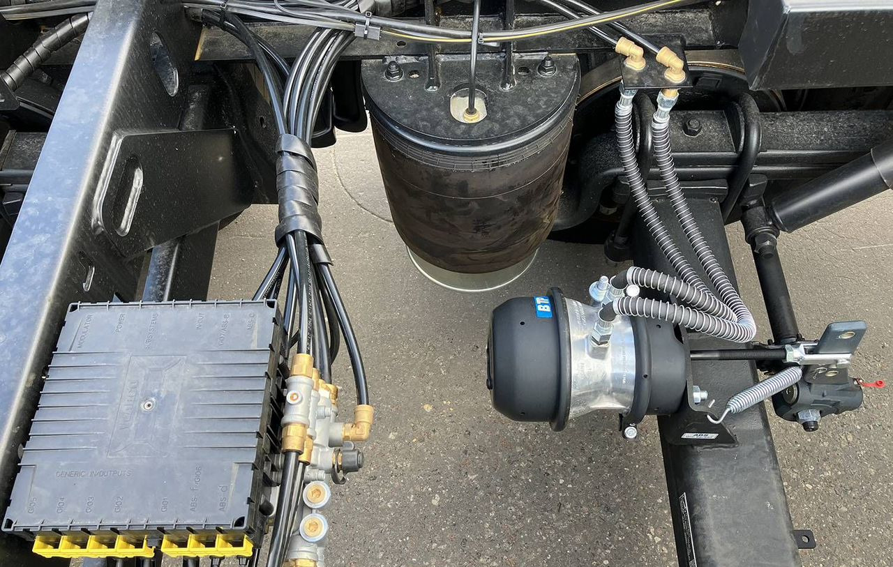 Новый Полуприцеп контейнеровоз (BDF, сменный кузов) Амкар (Автомастер) AM 9460-33 S: фото 21