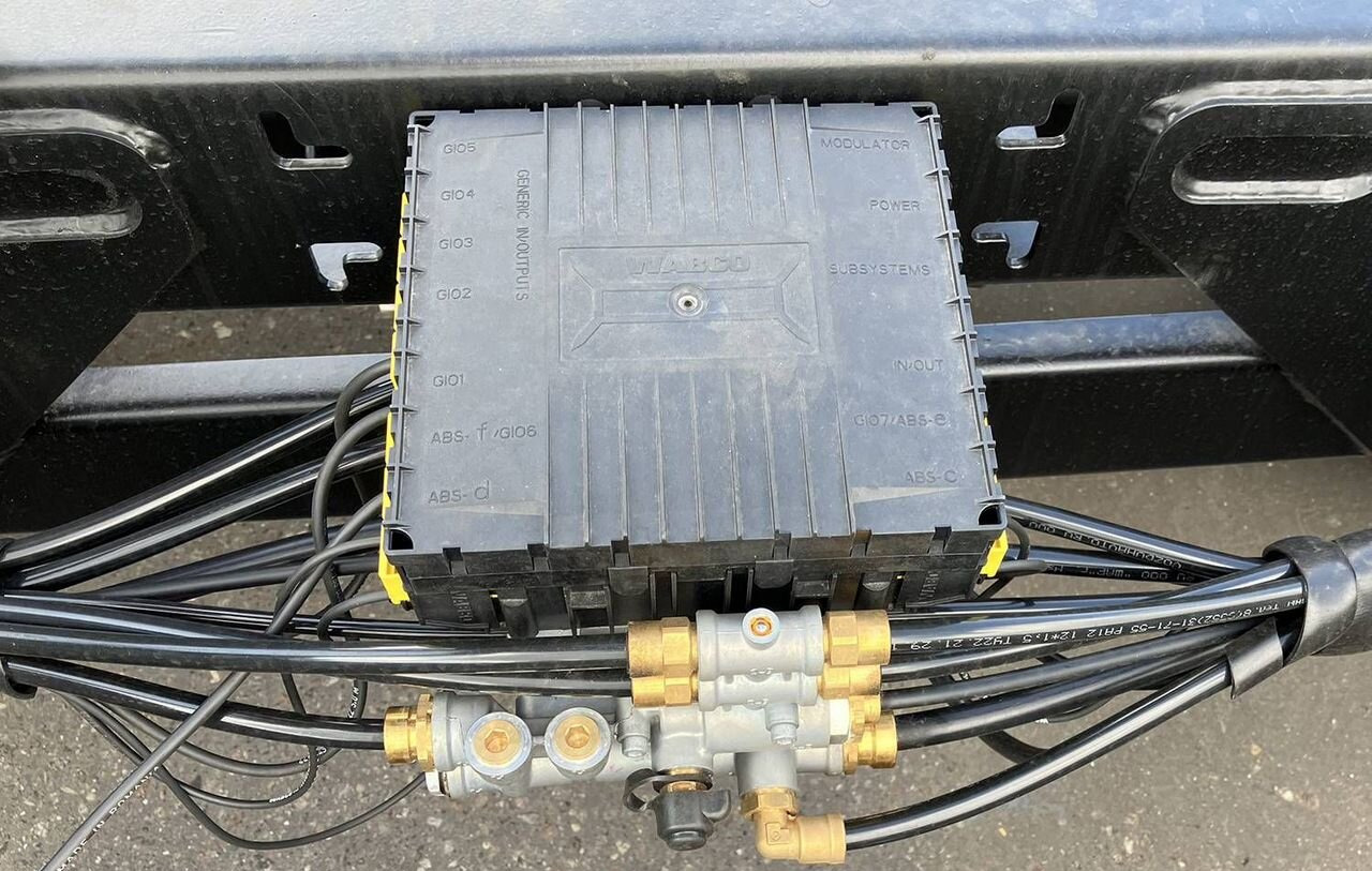 Новый Полуприцеп контейнеровоз (BDF, сменный кузов) Амкар (Автомастер) AM 9460-33 S: фото 22