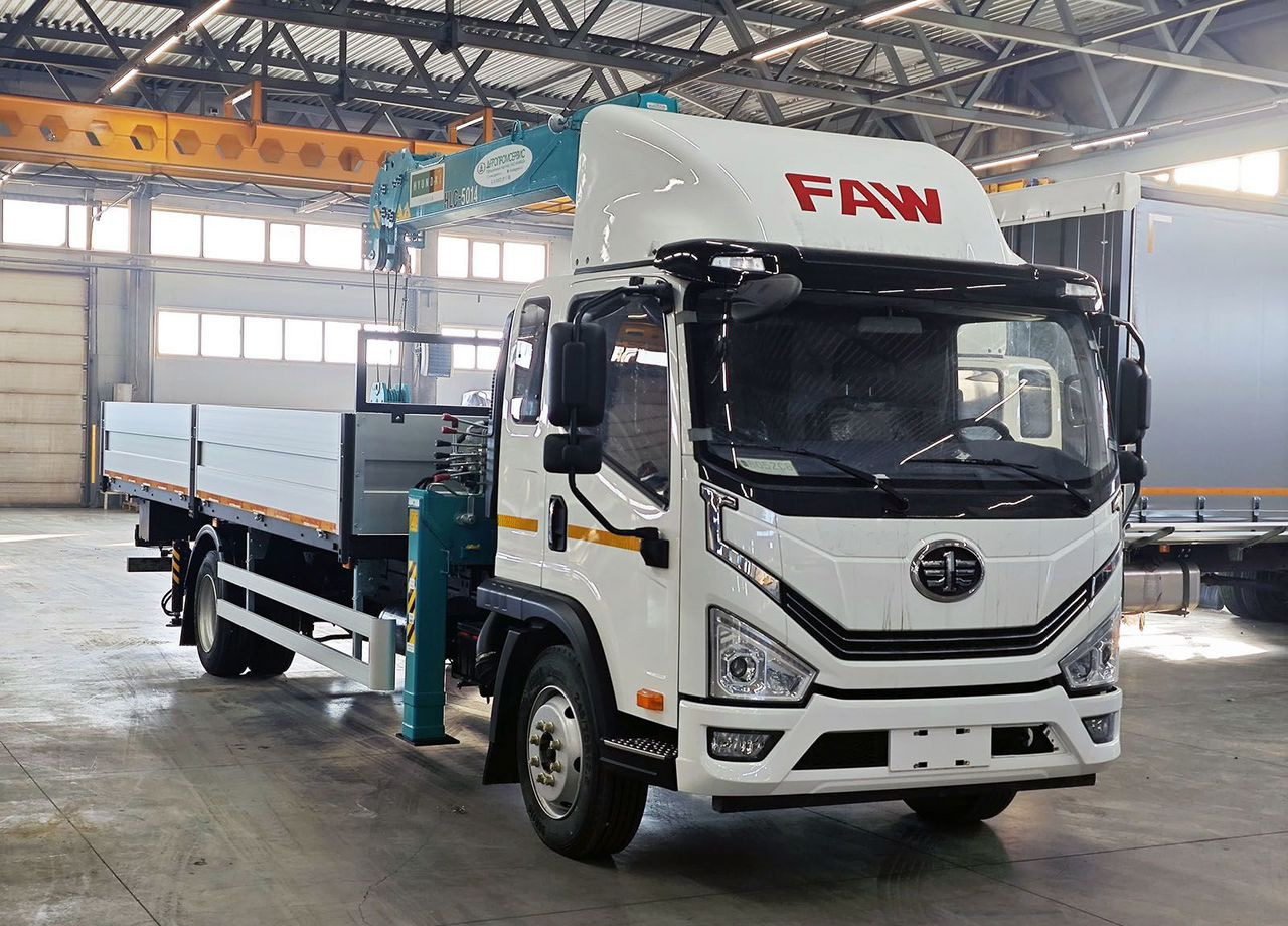 FAW CA 1121 - Грузовик бортовой/ Платформа, Автоманипулятор: фото 1 FAW CA 1121 - Грузовик бортовой/ Платформа, Автоманипулятор: фото 1
