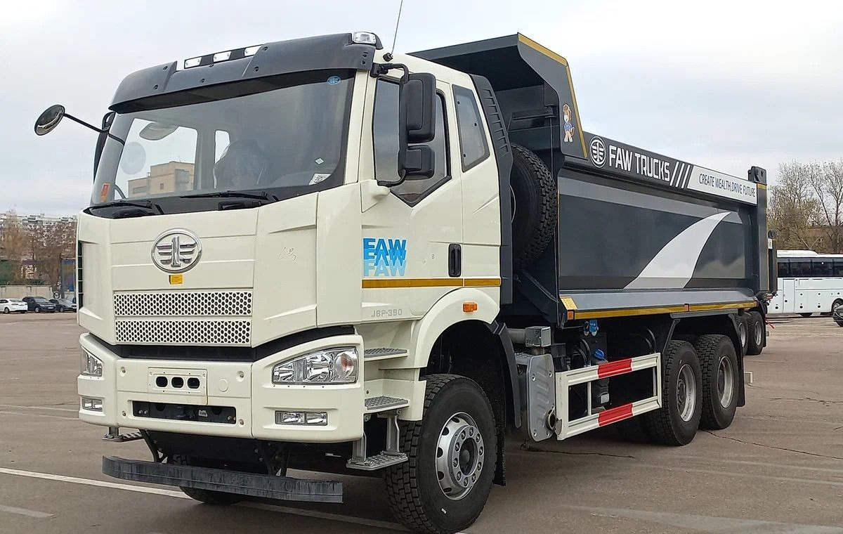 FAW J6P CA3250 - Самосвал: фото 1 FAW J6P CA3250 - Самосвал: фото 1