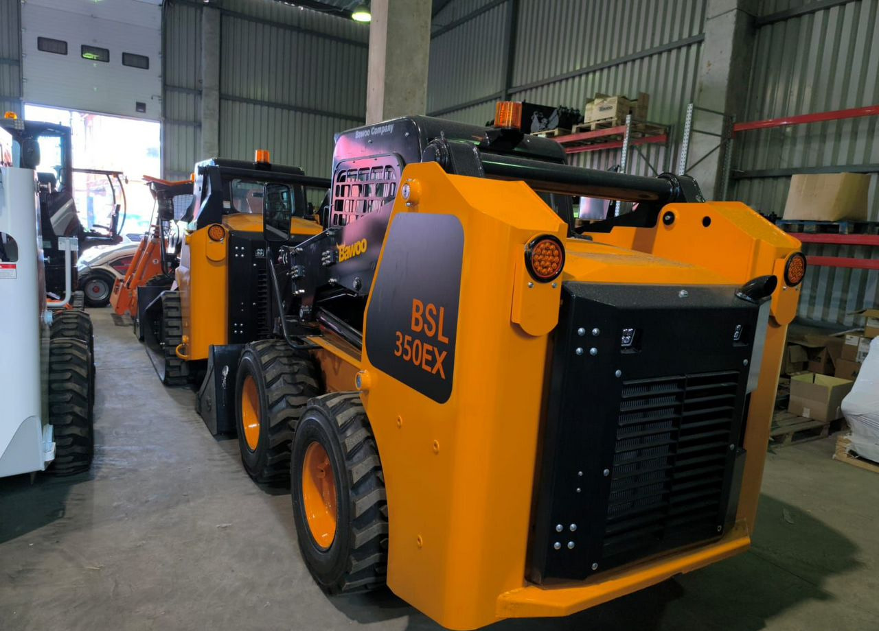 Bawoo BSL350EX - Мини-погрузчик с бортовым поворотом: фото 3 Bawoo BSL350EX - Мини-погрузчик с бортовым поворотом: фото 3
