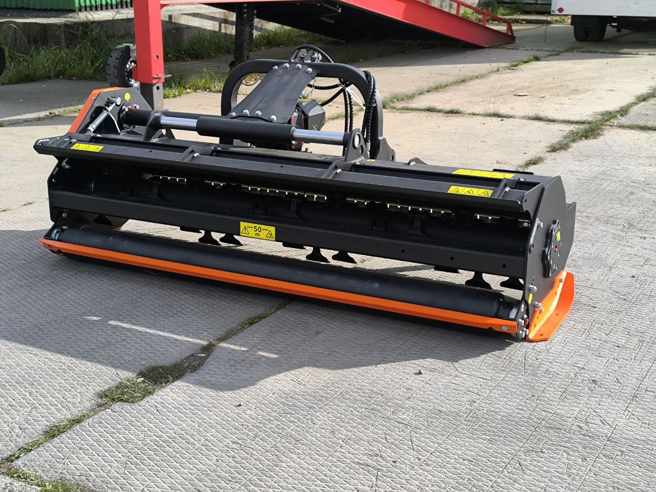 DOBERKMET AFT-H 205 - Косилка-измельчитель: фото 3 DOBERKMET AFT-H 205 - Косилка-измельчитель: фото 3