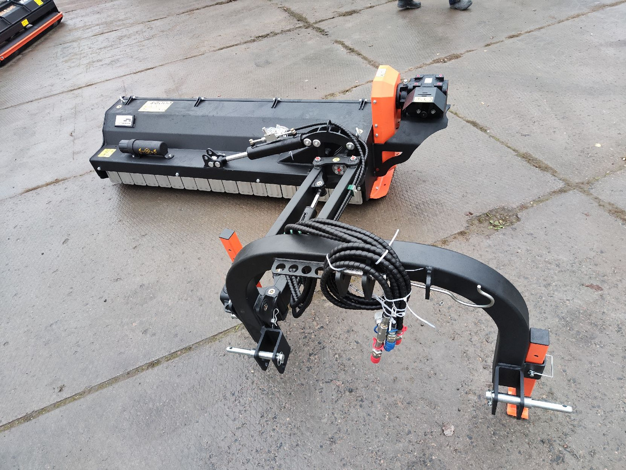 DOBERKMET AFT-RM 185 - Косилка-измельчитель/ Мульчер: фото 2 DOBERKMET AFT-RM 185 - Косилка-измельчитель/ Мульчер: фото 2