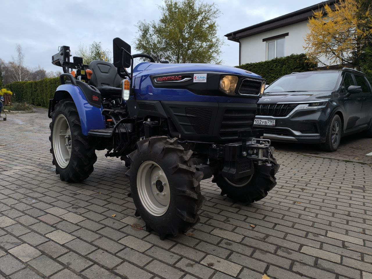 Farmtraс ATOM 26 - Минитрактор: фото 2 Farmtraс ATOM 26 - Минитрактор: фото 2