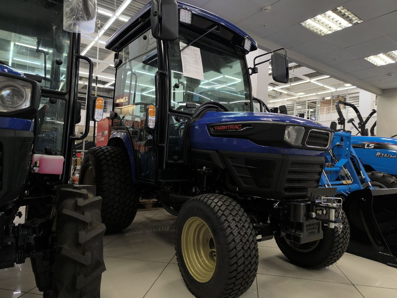 Новый Минитрактор Farmtraс ATOM 26: фото 7