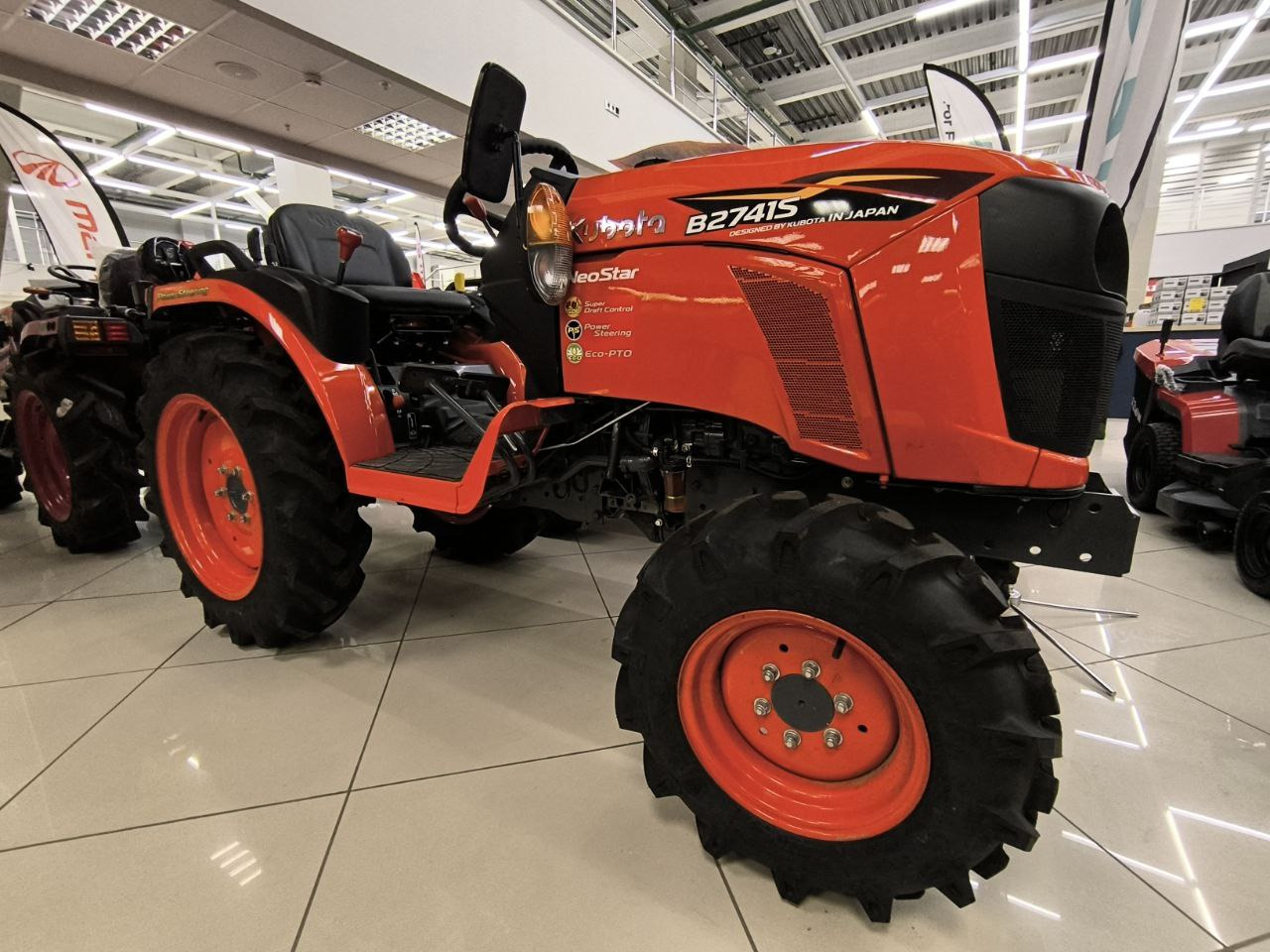 KUBOTA B2741S - Минитрактор: фото 2 KUBOTA B2741S - Минитрактор: фото 2