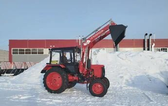 Большая Земля Универсал Basic - Фронтальный погрузчик для трактора: фото 2 Большая Земля Универсал Basic - Фронтальный погрузчик для трактора: фото 2