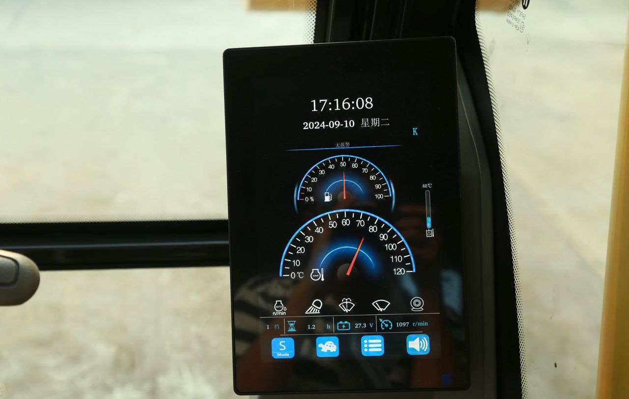 Новый Гусеничный экскаватор Maxpower ME210.9 NL: фото 10
