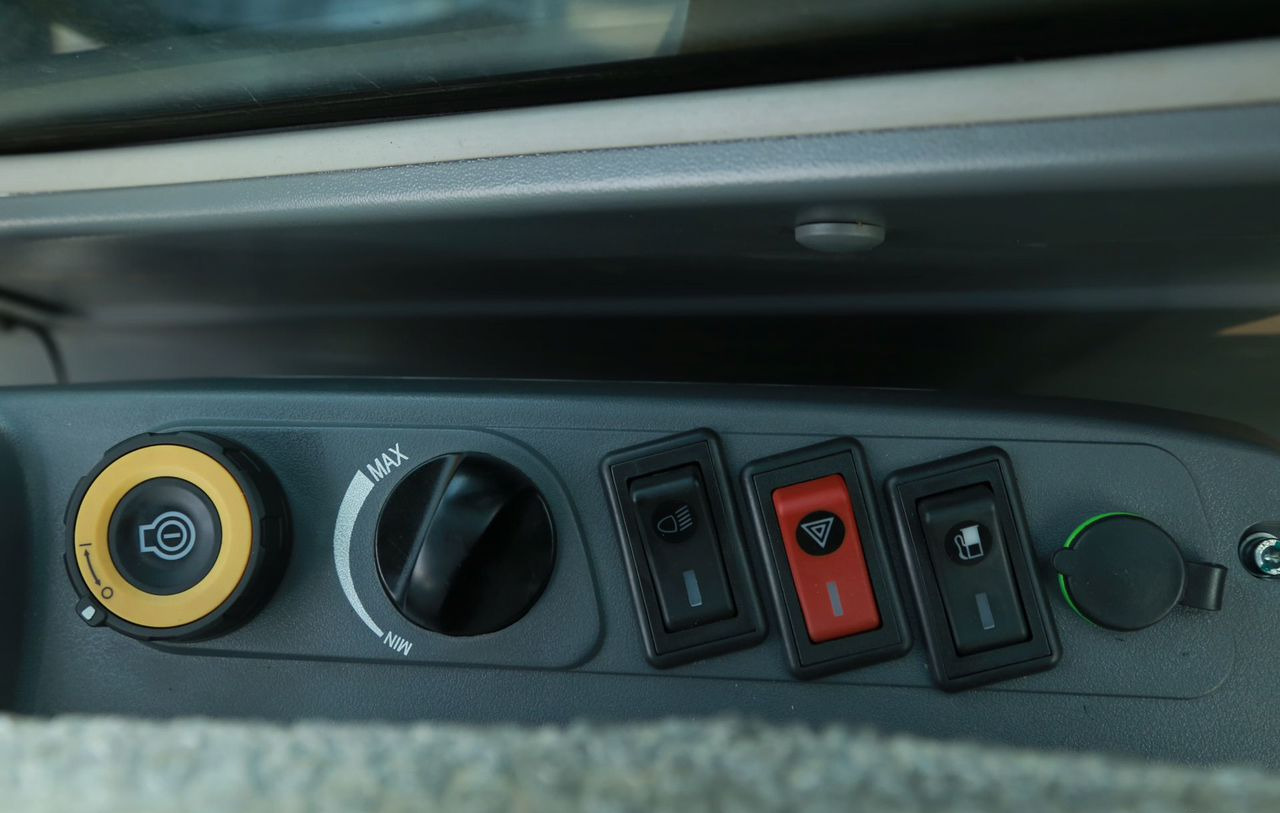 Новый Гусеничный экскаватор Maxpower ME335-8: фото 12