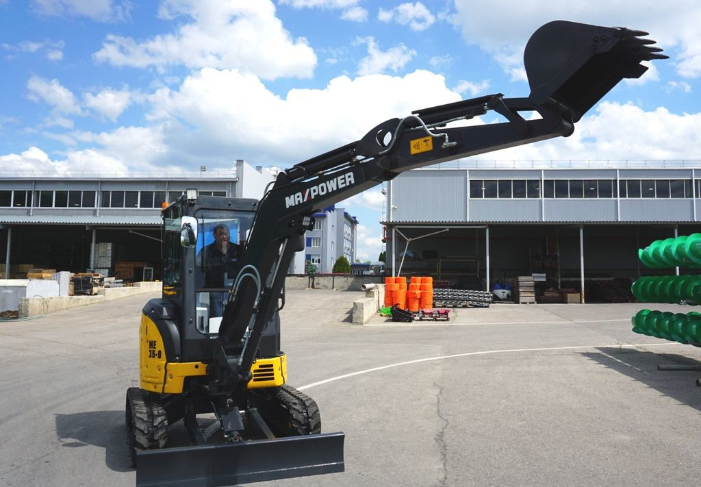 Maxpower ME35.9 - Мини-экскаватор: фото 4 Maxpower ME35.9 - Мини-экскаватор: фото 4