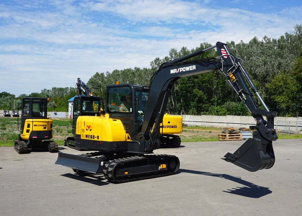 Maxpower ME60.9 - Мини-экскаватор: фото 2 Maxpower ME60.9 - Мини-экскаватор: фото 2