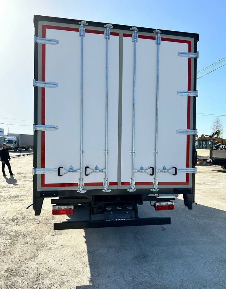 Dongfeng Z55L - Тентованный грузовик: фото 4 Dongfeng Z55L - Тентованный грузовик: фото 4