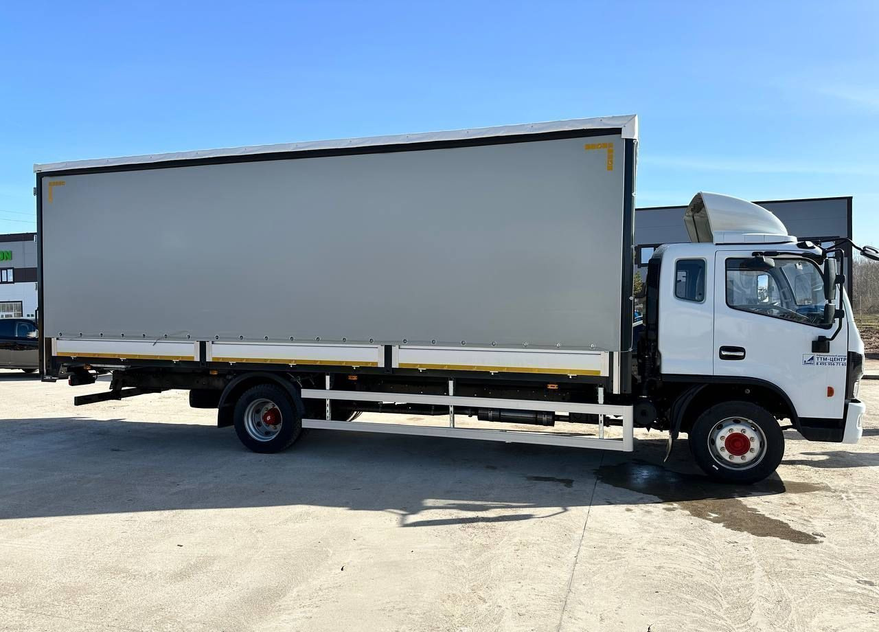 Dongfeng Z55N - Тентованный грузовик: фото 1 Dongfeng Z55N - Тентованный грузовик: фото 1