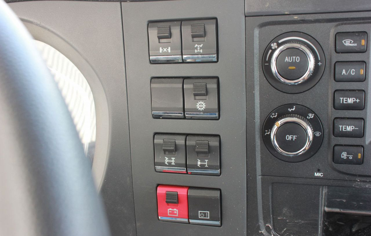 Новый Тягач SAGMOTO SX4250MP5385: фото 13 Новый Тягач SAGMOTO SX4250MP5385: фото 13