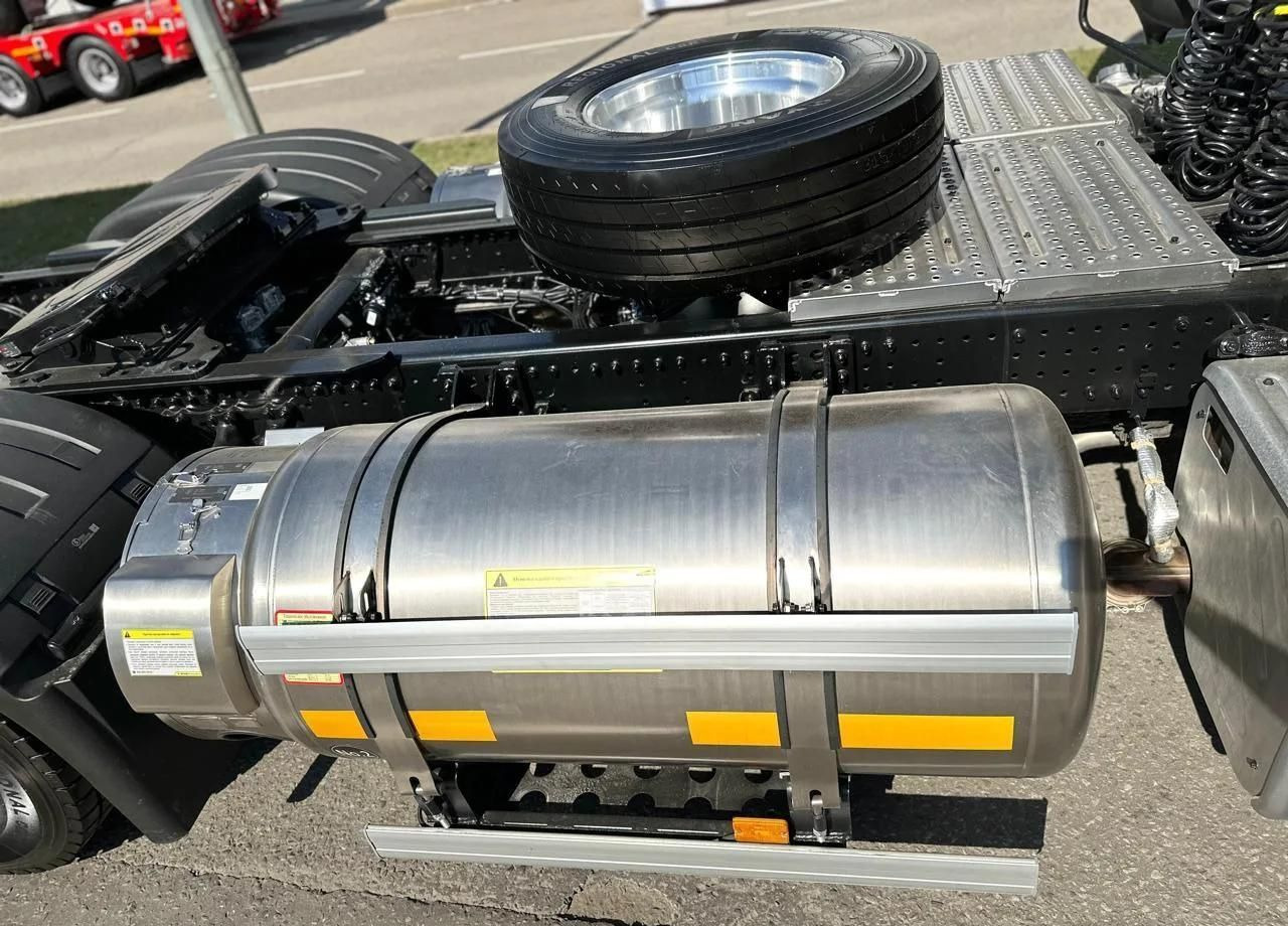 Новый Тягач Shacman X6000: фото 6