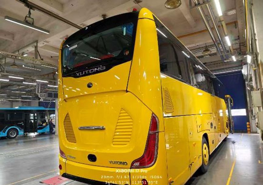 Yutong ZK6128H (C12PRO) - Туристический автобус: фото 2 Yutong ZK6128H (C12PRO) - Туристический автобус: фото 2
