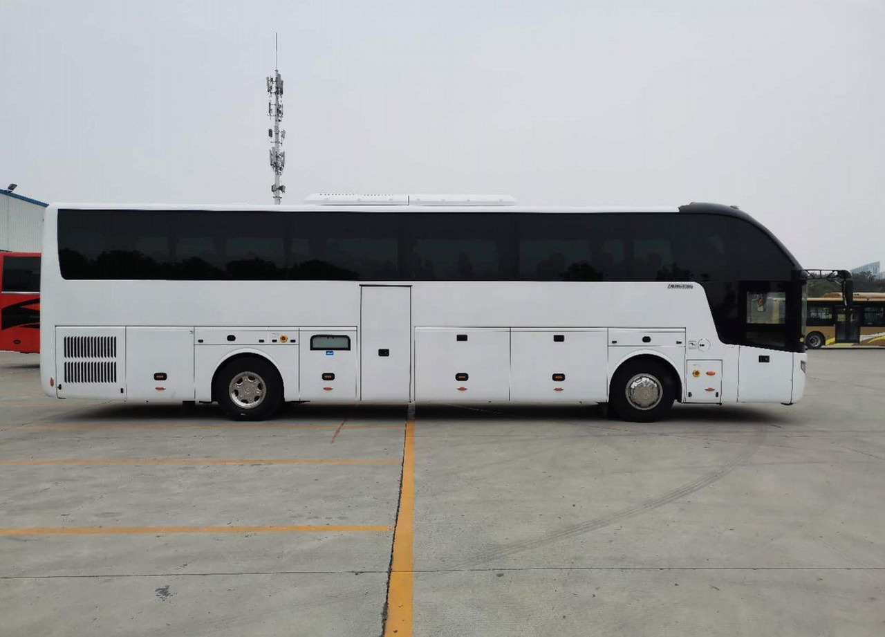 Zhong Tong LCK6127H Compass - Туристический автобус: фото 1 Zhong Tong LCK6127H Compass - Туристический автобус: фото 1