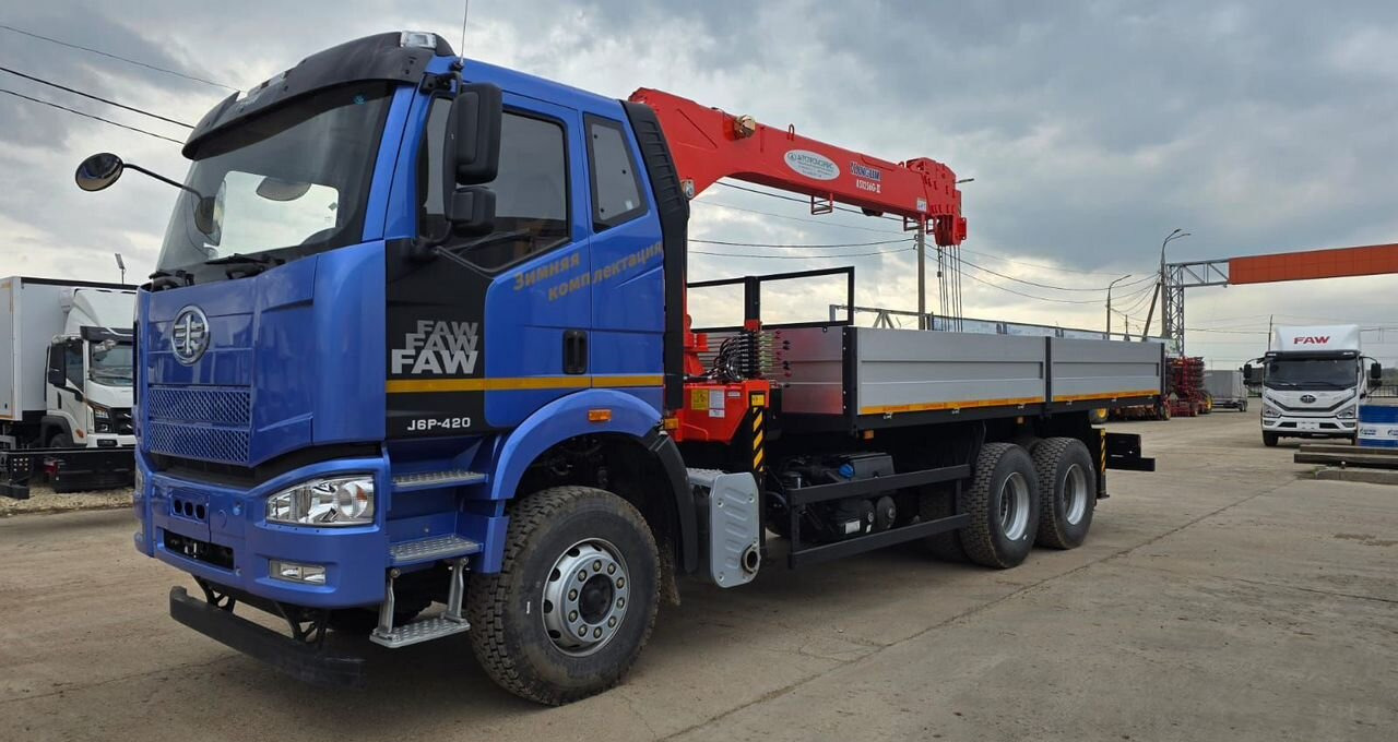 Новый Грузовик бортовой/ Платформа, Автоманипулятор FAW J6P: фото 6