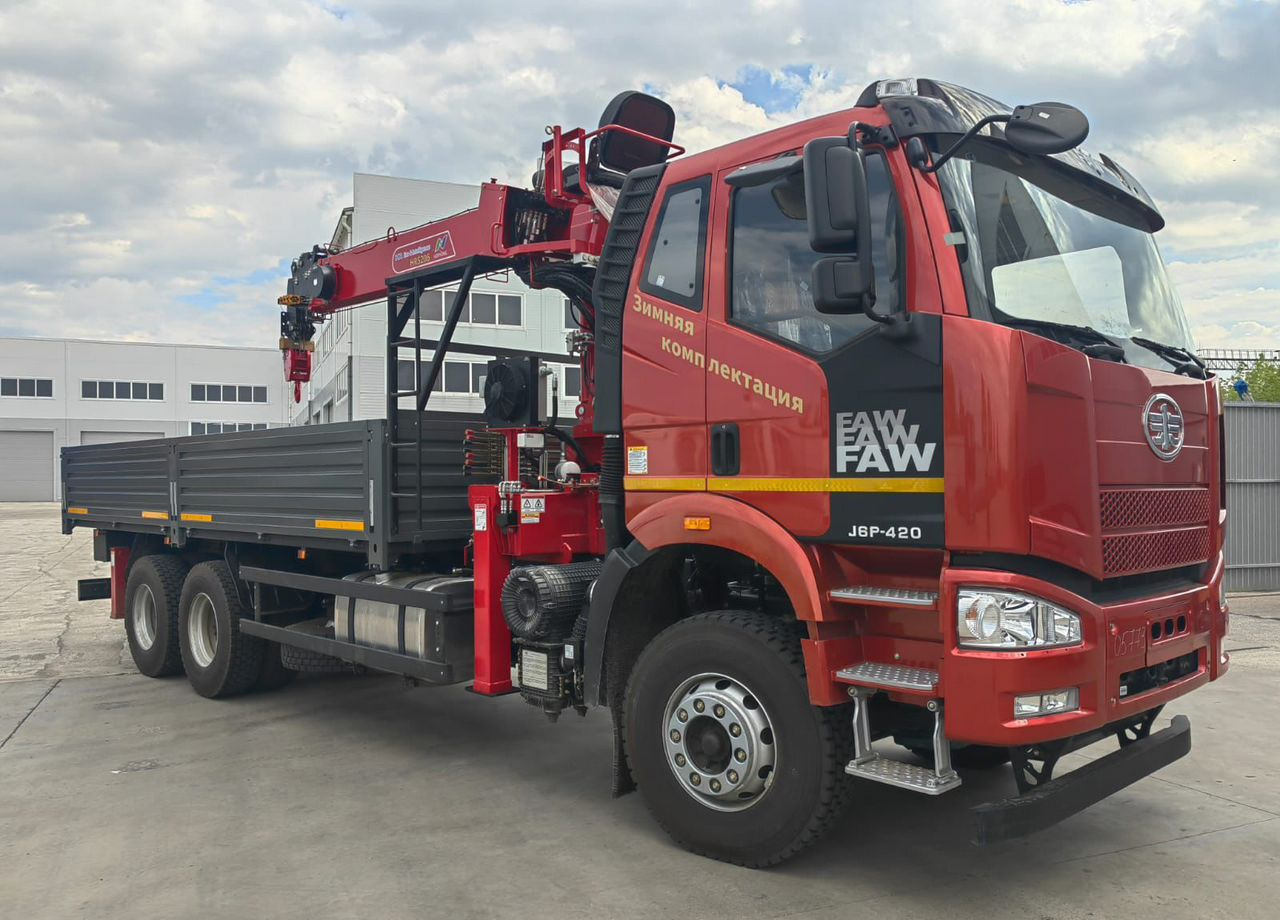 Новый Грузовик бортовой/ Платформа, Автоманипулятор FAW J6P: фото 6