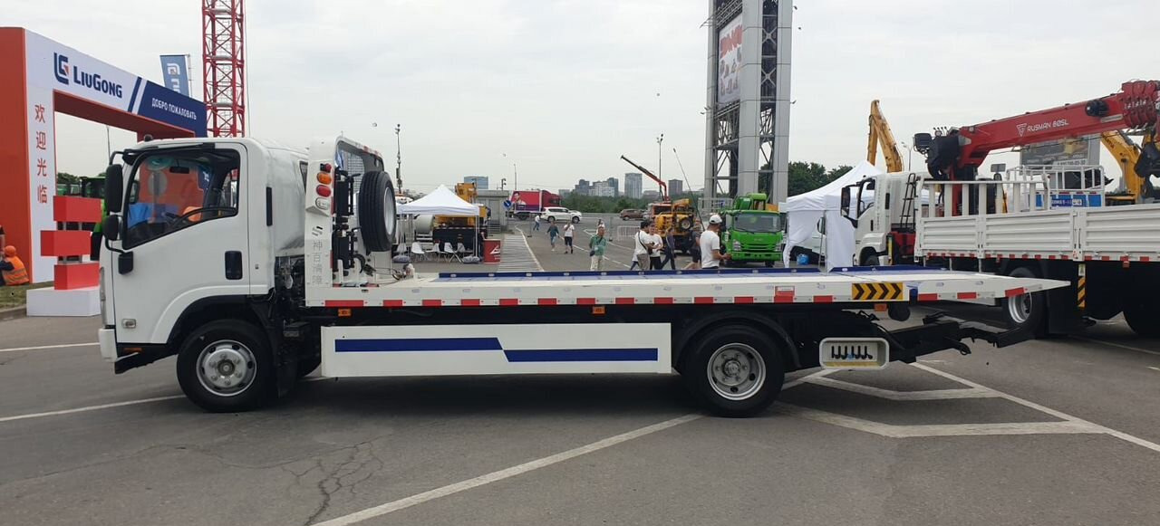 Эвакуатор Isuzu ELF (N-series): фото 6