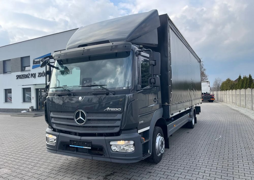 Mercedes-Benz 1218 - Тентованный грузовик: фото 2 Mercedes-Benz 1218 - Тентованный грузовик: фото 2
