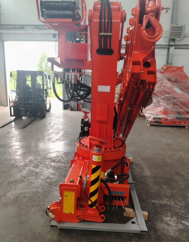 Новый Кран-манипулятор Rusman: фото 6 Новый Кран-манипулятор Rusman: фото 6