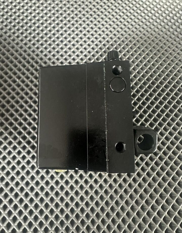 АВТОМАГНАТ Насос подъема кабины камаз ктс40-506.900-К1 - Подвеска кабины для Грузовиков: фото 4 АВТОМАГНАТ Насос подъема кабины камаз ктс40-506.900-К1 - Подвеска кабины для Грузовиков: фото 4