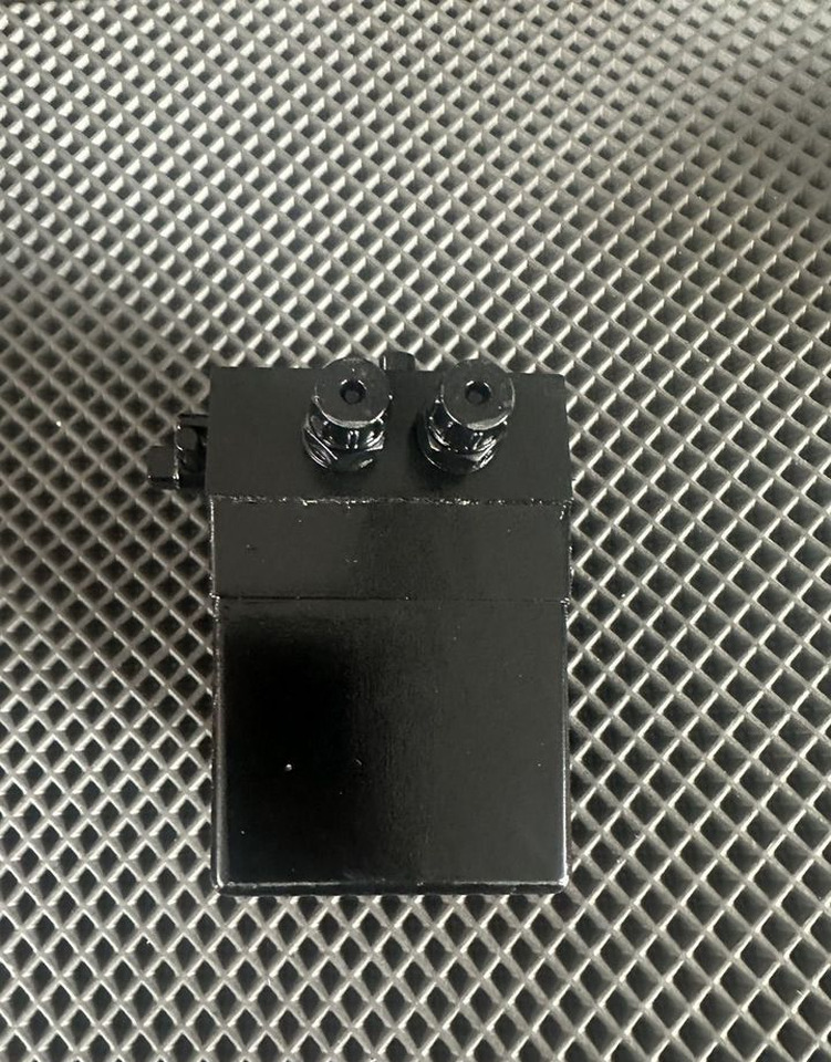 АВТОМАГНАТ Насос подъема кабины камаз ктс40-506.900-К1 - Подвеска кабины для Грузовиков: фото 3 АВТОМАГНАТ Насос подъема кабины камаз ктс40-506.900-К1 - Подвеска кабины для Грузовиков: фото 3