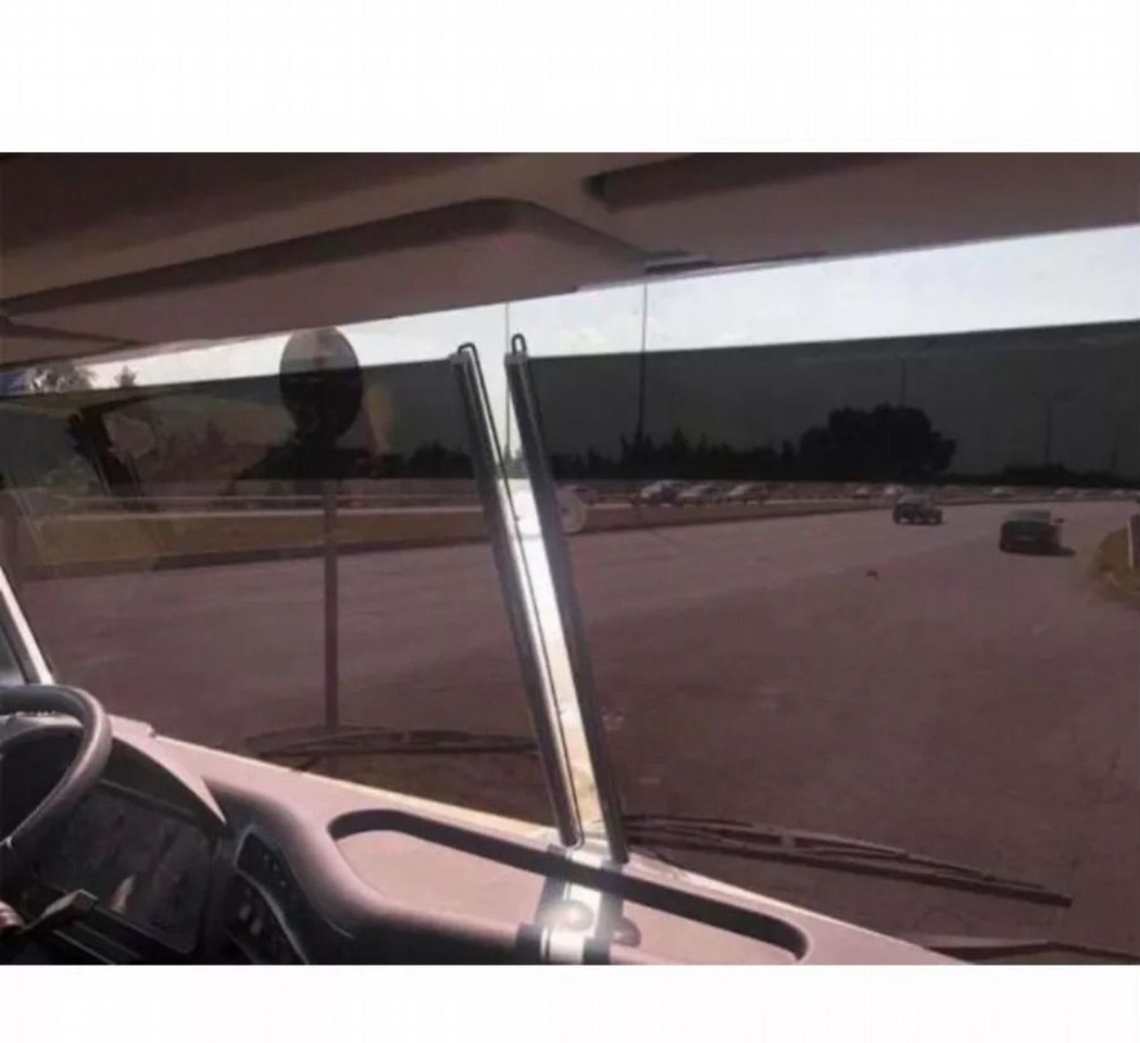 Аксессуары Тонировка 68см на лобовое Газель Некст (2.шт) - Ветровое стекло для Грузовиков: фото 2 Аксессуары Тонировка 68см на лобовое Газель Некст (2.шт) - Ветровое стекло для Грузовиков: фото 2