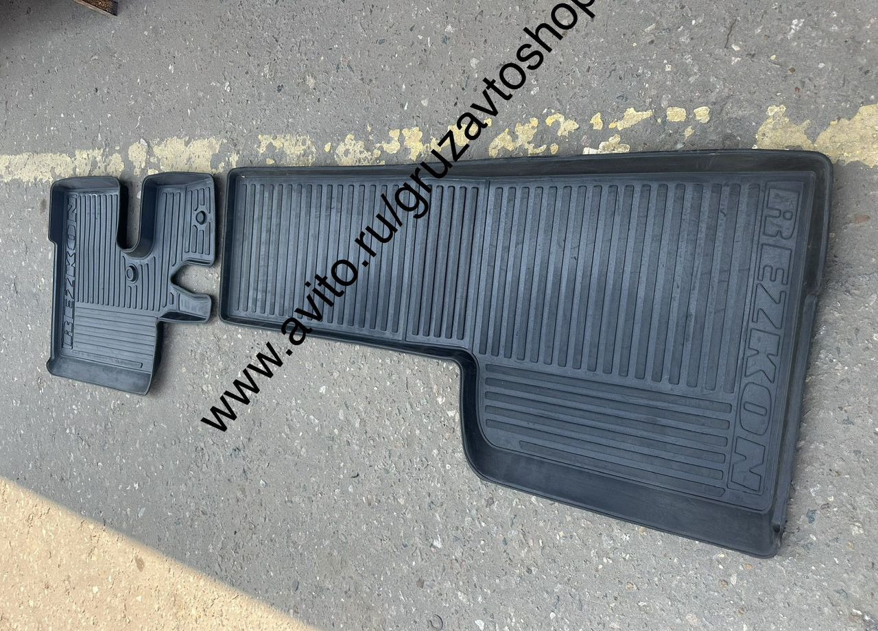 Autoflex Коврики кабины(2-х) Евро с вырезом под педаль газ - Кабина и интерьер для Грузовиков: фото 2 Autoflex Коврики кабины(2-х) Евро с вырезом под педаль газ - Кабина и интерьер для Грузовиков: фото 2